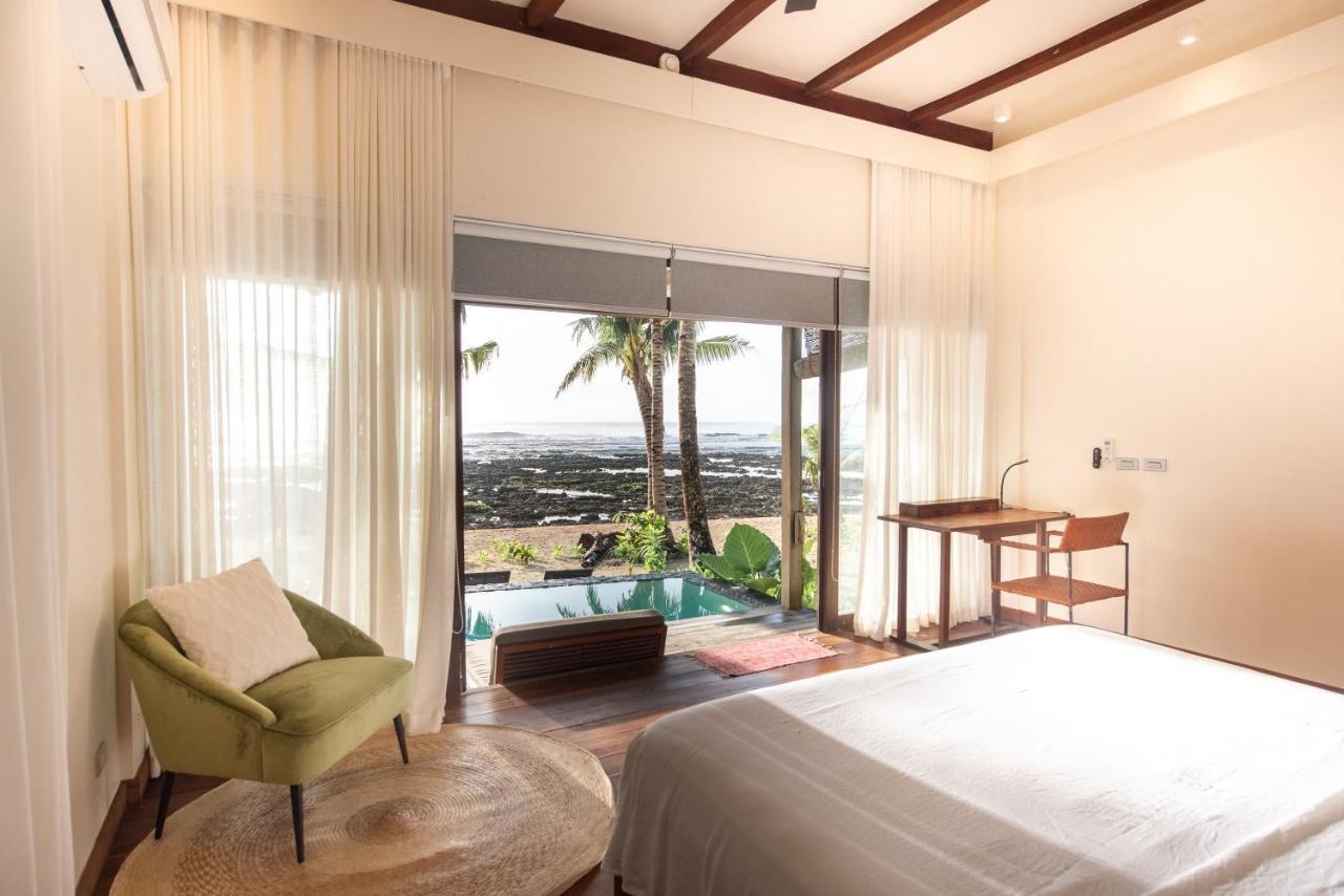 L'Osteria Luxe Beachfront B&B General Luna  Eksteriør billede