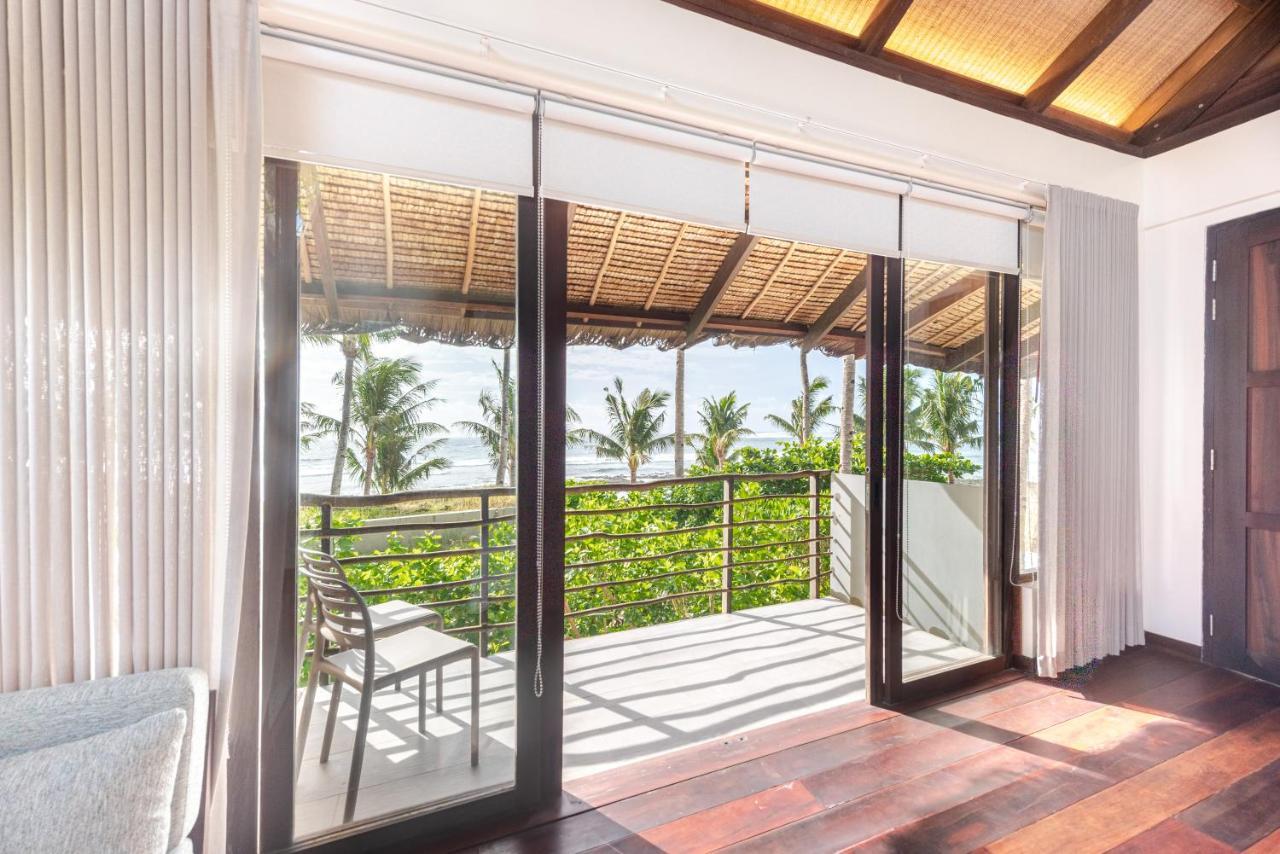L'Osteria Luxe Beachfront B&B General Luna  Eksteriør billede