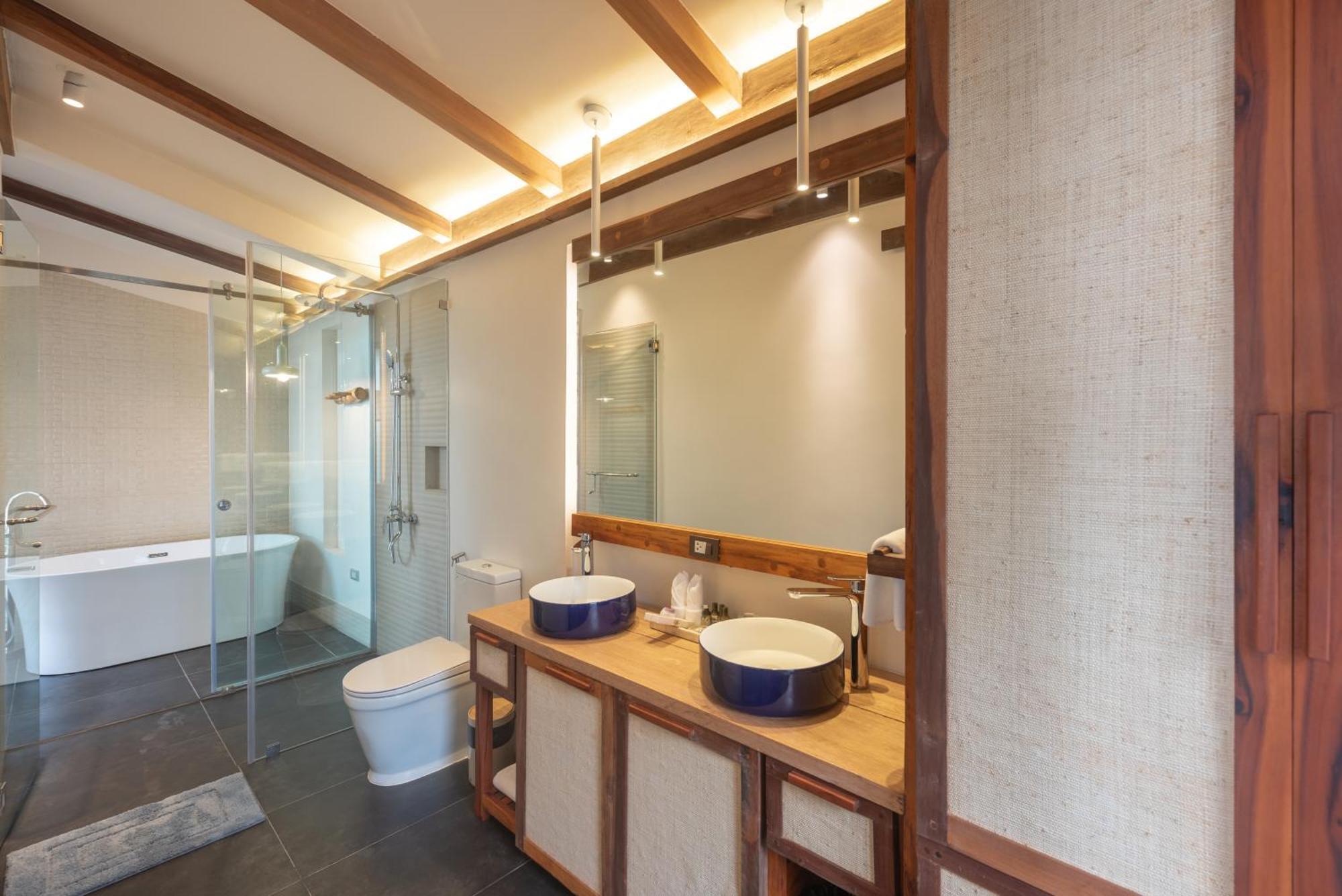 L'Osteria Luxe Beachfront B&B General Luna  Eksteriør billede